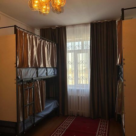 Auberge de jeunesse Aya Sofia à Bichkek Extérieur photo