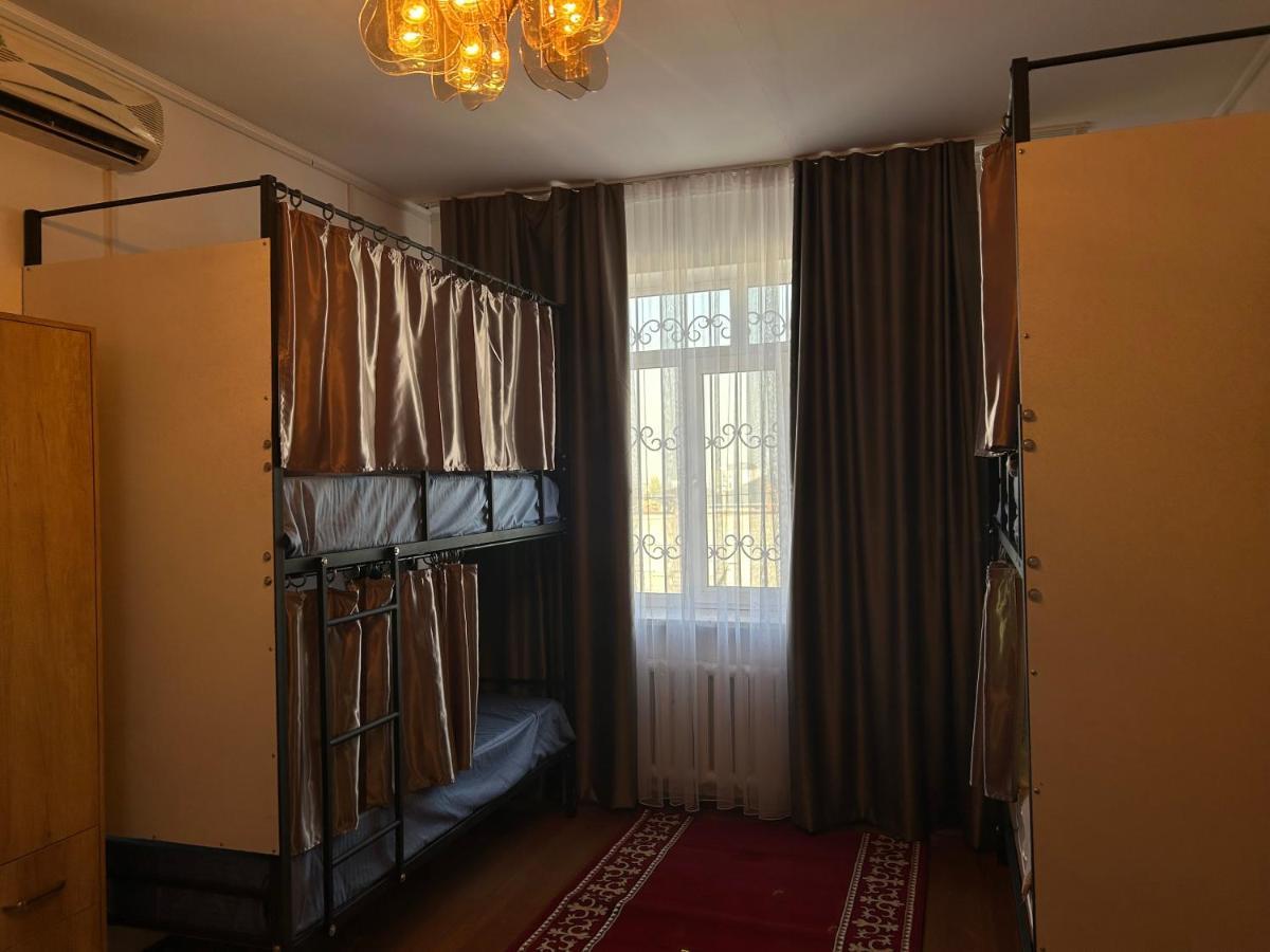 Auberge de jeunesse Aya Sofia à Bichkek Extérieur photo